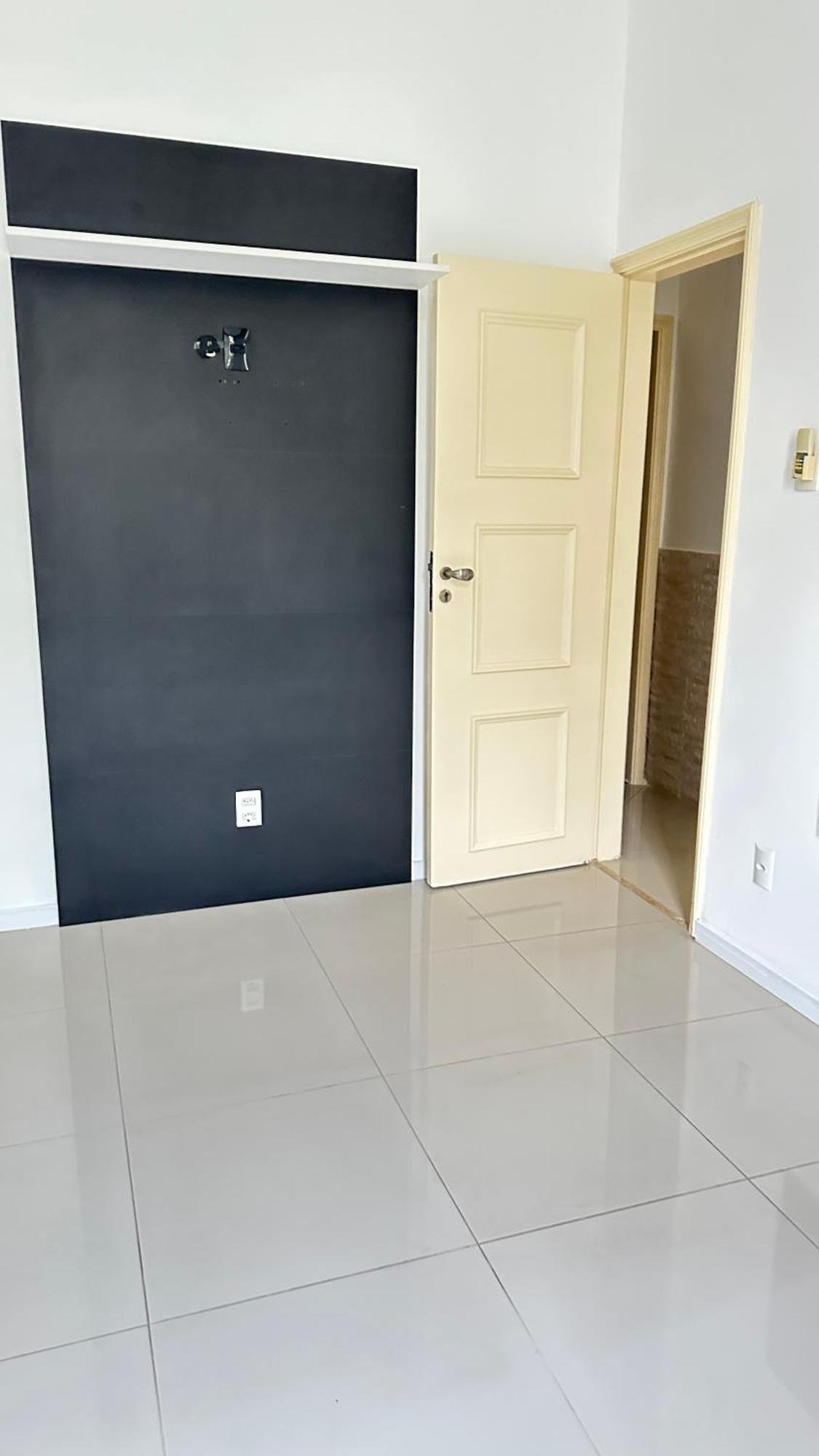 Nossa Senhora De Copacabana 363 Trois A Proximite De La